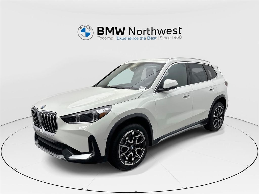New 2026 BMW X1 xDrive28i