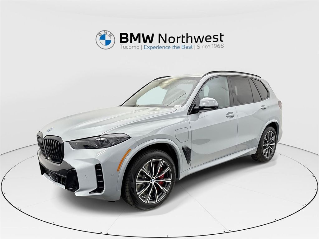 New 2026 BMW X5 PHEV xDrive50e