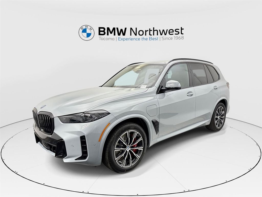 New 2026 BMW X5 PHEV xDrive50e