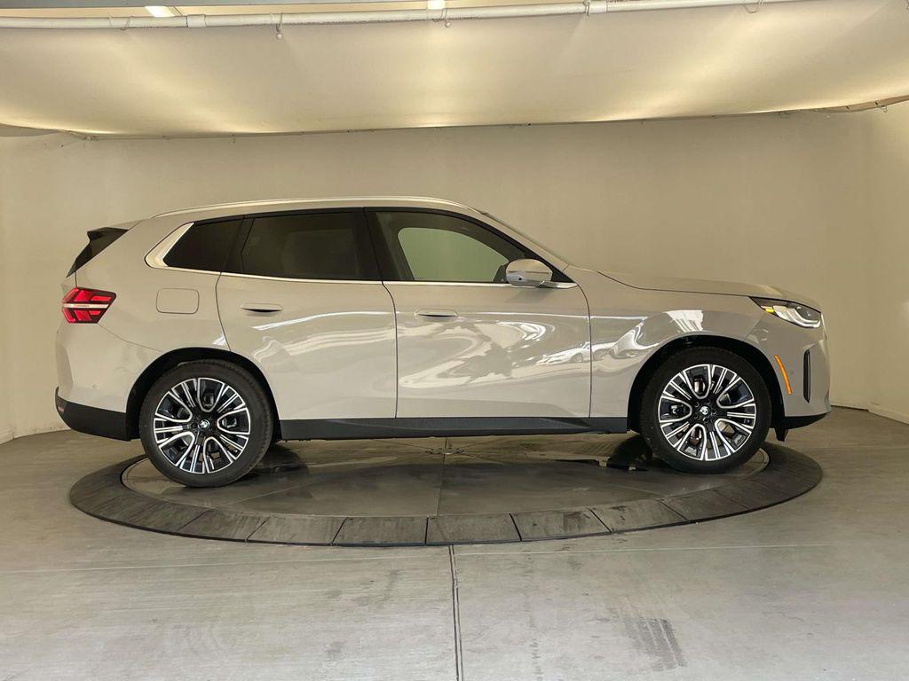 صورة 6 لـ 2026 BMW X3 30 XDRIVE