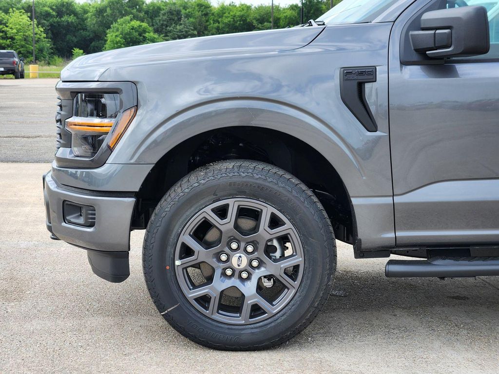 2026 FORD F-150 STX — фото 9