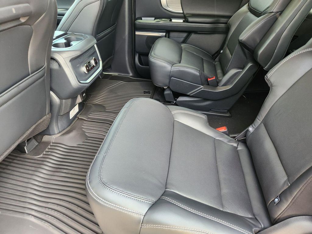 صورة مصغرة 26 لـ 2026 FORD EXPEDITION PLATINUM