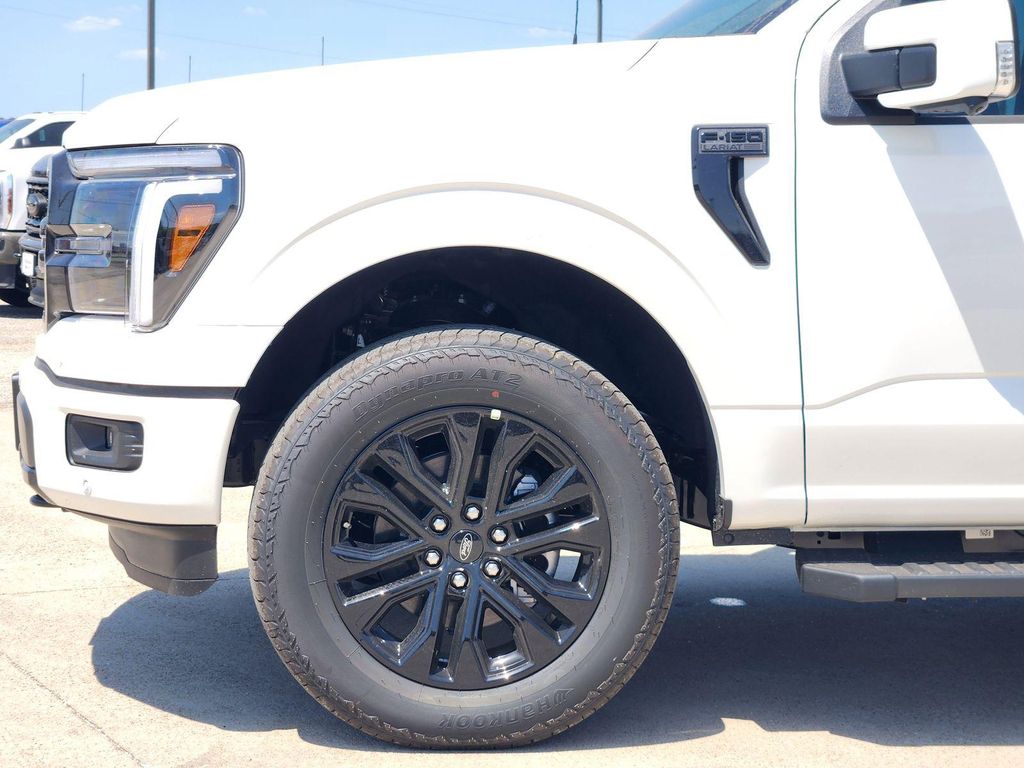 صورة 9 لـ 2026 FORD F-150 LARIAT