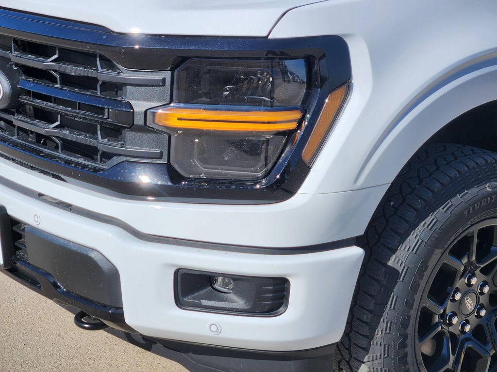 FORD F-150 XLT - 10