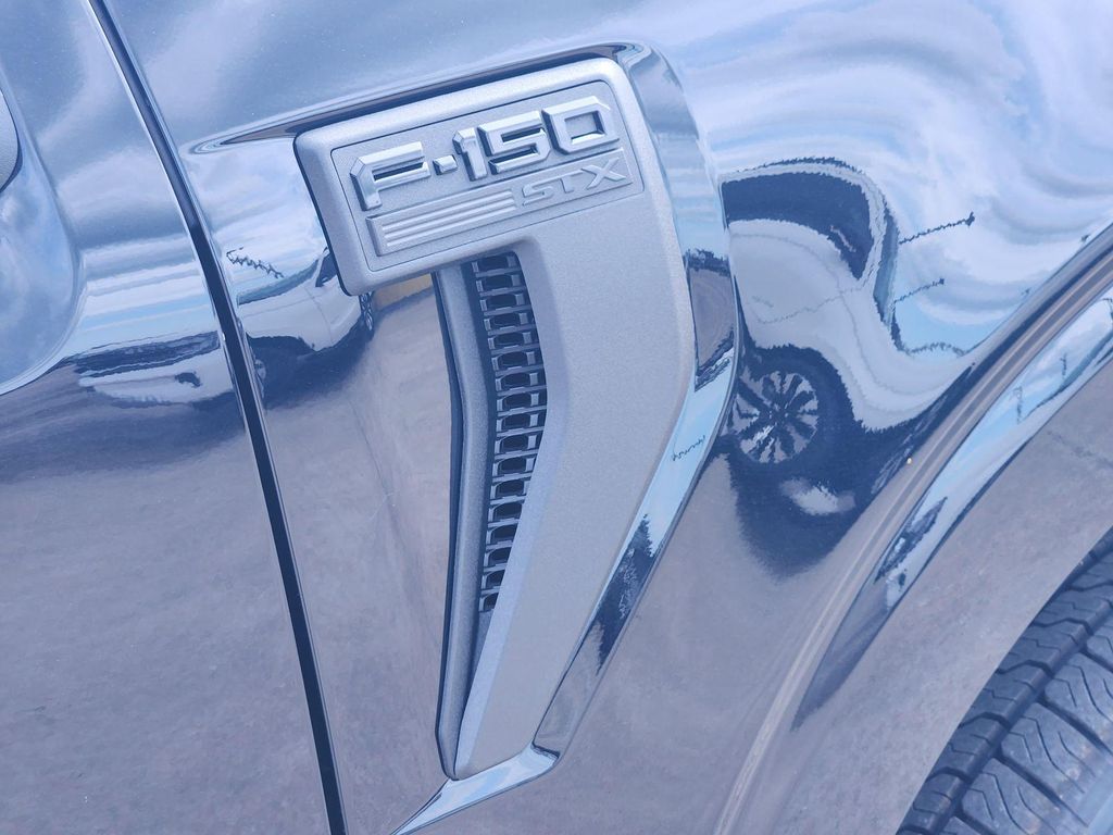 صورة مصغرة 12 لـ 2026 FORD F-150 STX