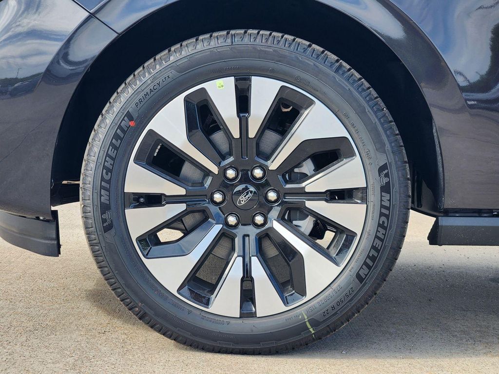 2026 FORD EXPEDITION PLATINUM — миниатюра 11