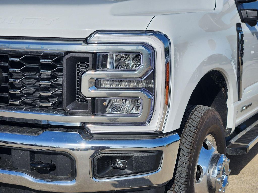 2026 FORD F-350 XLT — фото 10