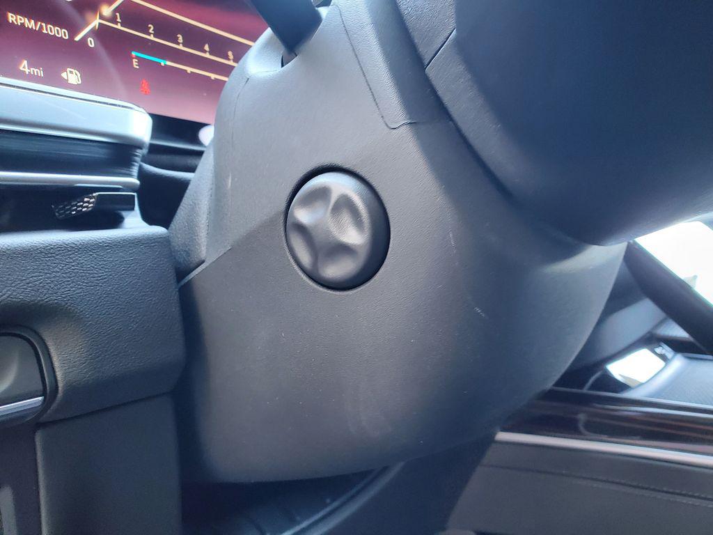 صورة مصغرة 14 لـ 2026 Cadillac ESCALADE ESV LUXURY