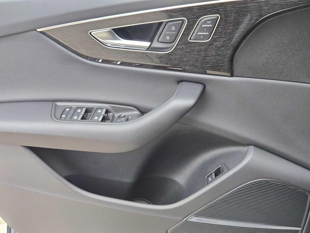 2026 AUDI Q8 55 PREMIUM 缩略图 14