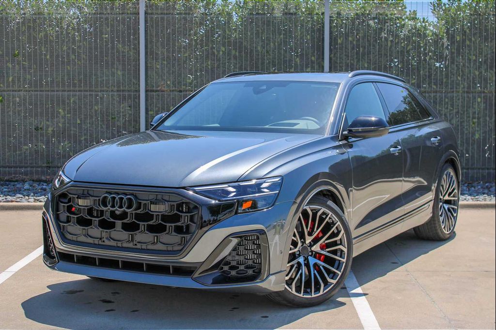 New 2026 Audi SQ8 4.0T Prestige