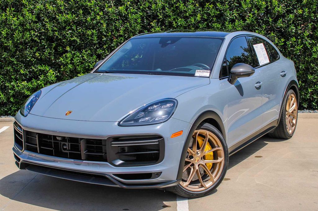 2022 Porsche Cayenne