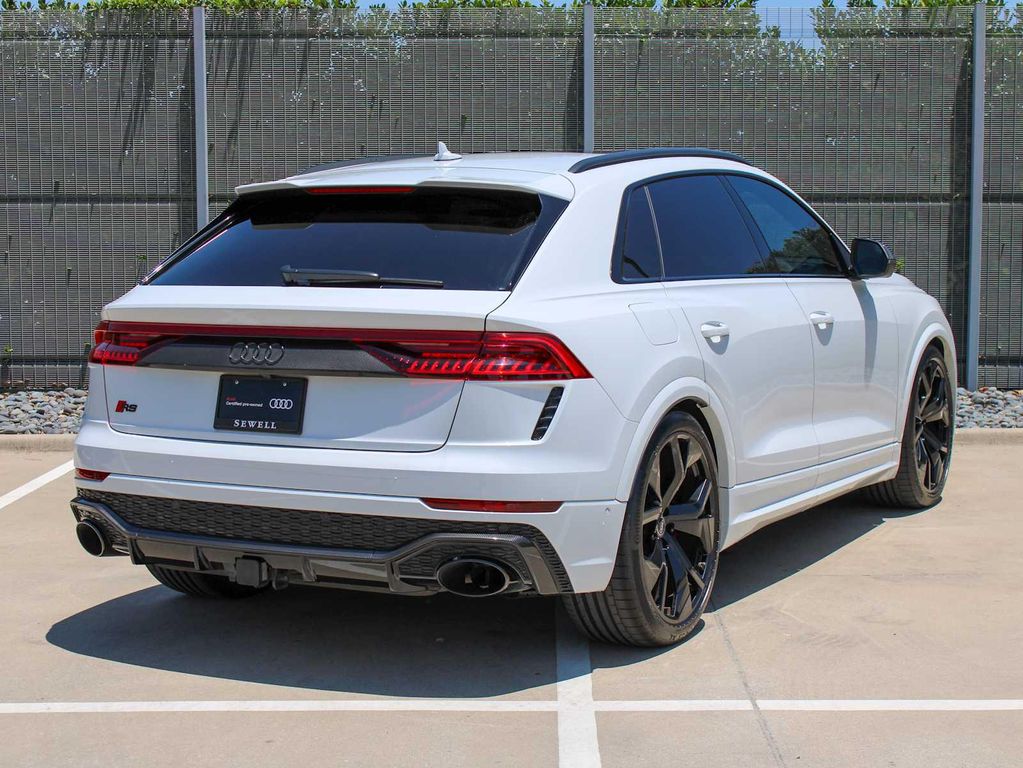 2021 AUDI RS Q8 4.0T 照片 4
