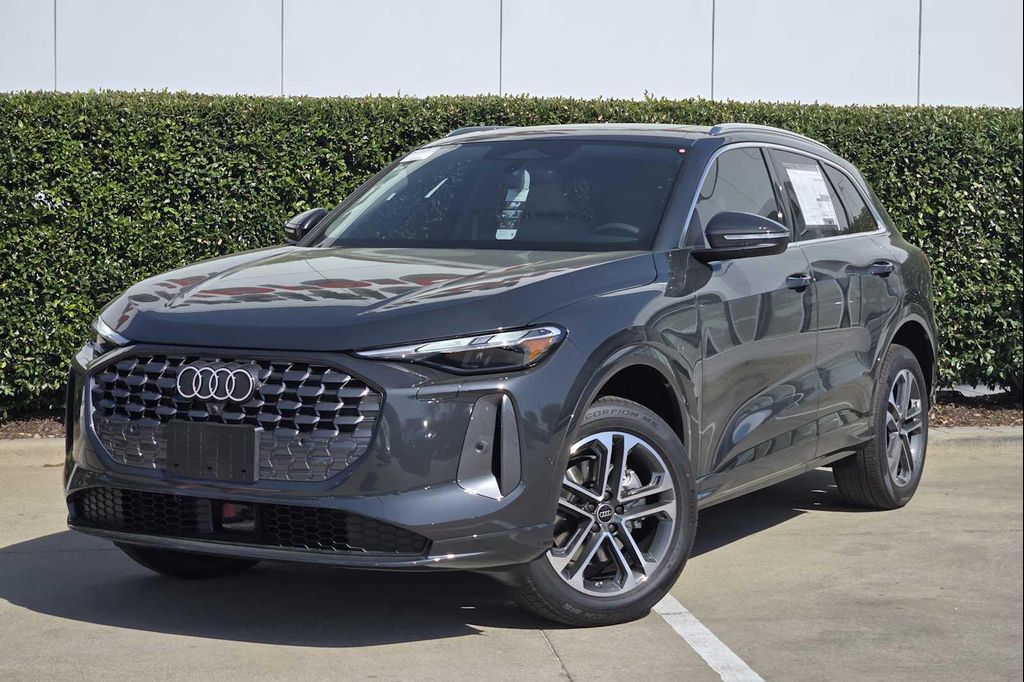 New 2026 Audi Q5 Premium TFSI quattro S tronic