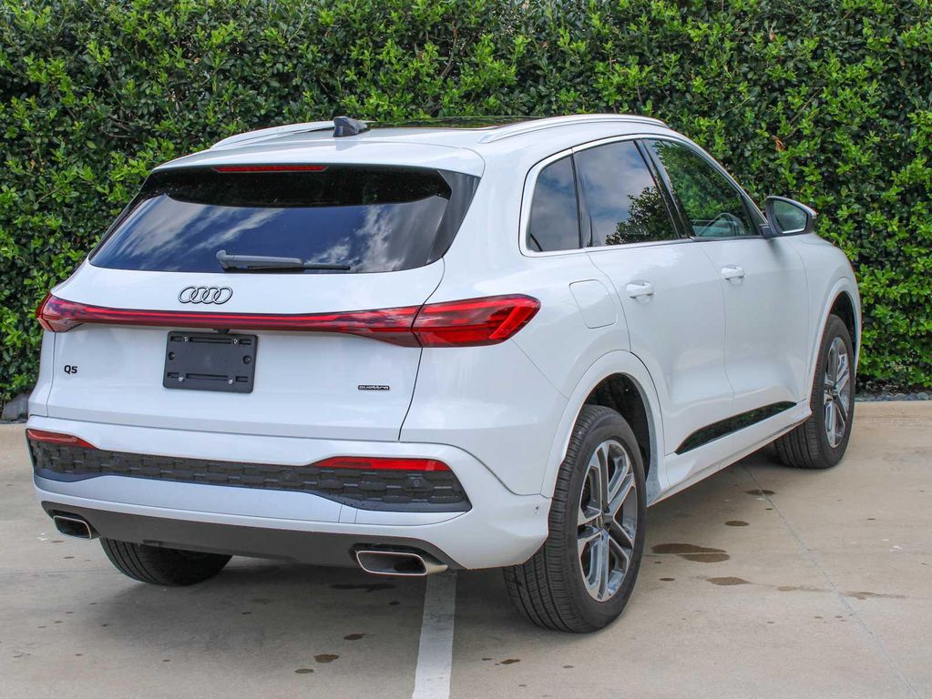 2025 AUDI Q5 PREMIUM TFSI QUATTRO S TRONIC — фото 4