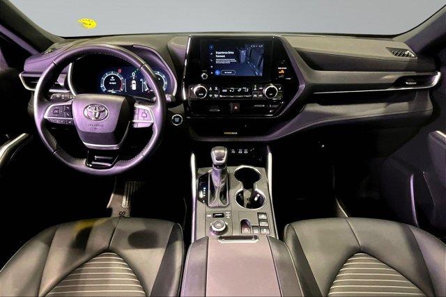 TOYOTA HIGHLANDER - 7