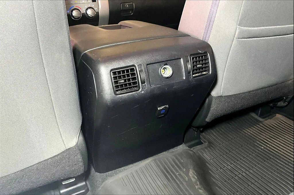 2021 Toyota TUNDRA SR5 缩略图 12
