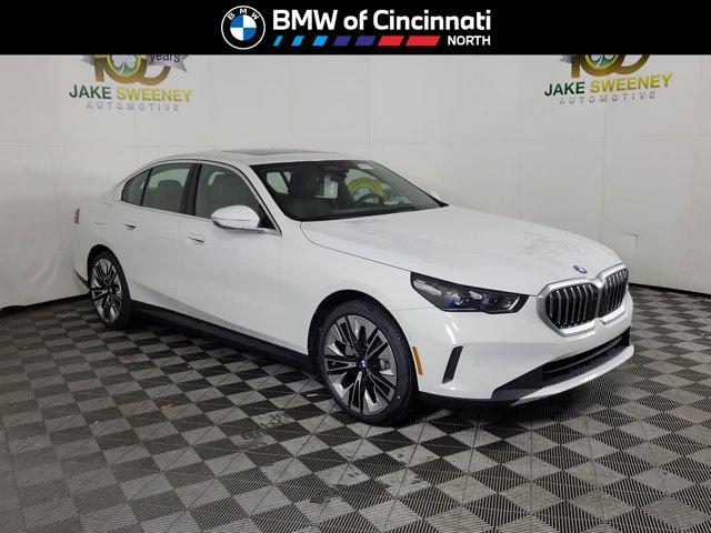 New 2026 BMW 530 i xDrive