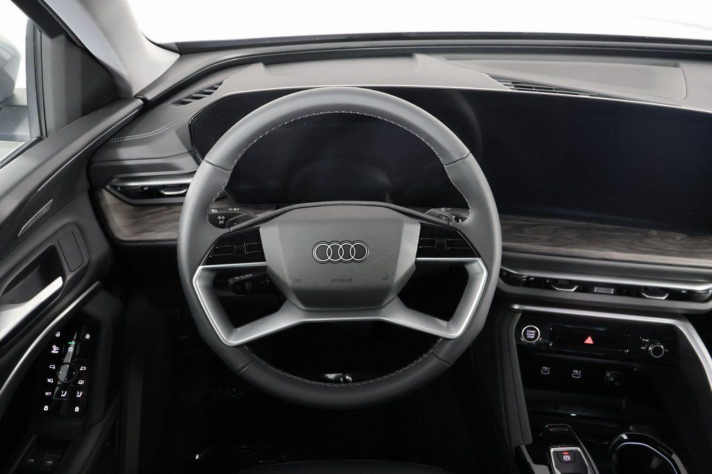 صورة 3 لـ 2026 AUDI Q5 PREMIUM PLUS TFSI QUATTRO S TRONIC