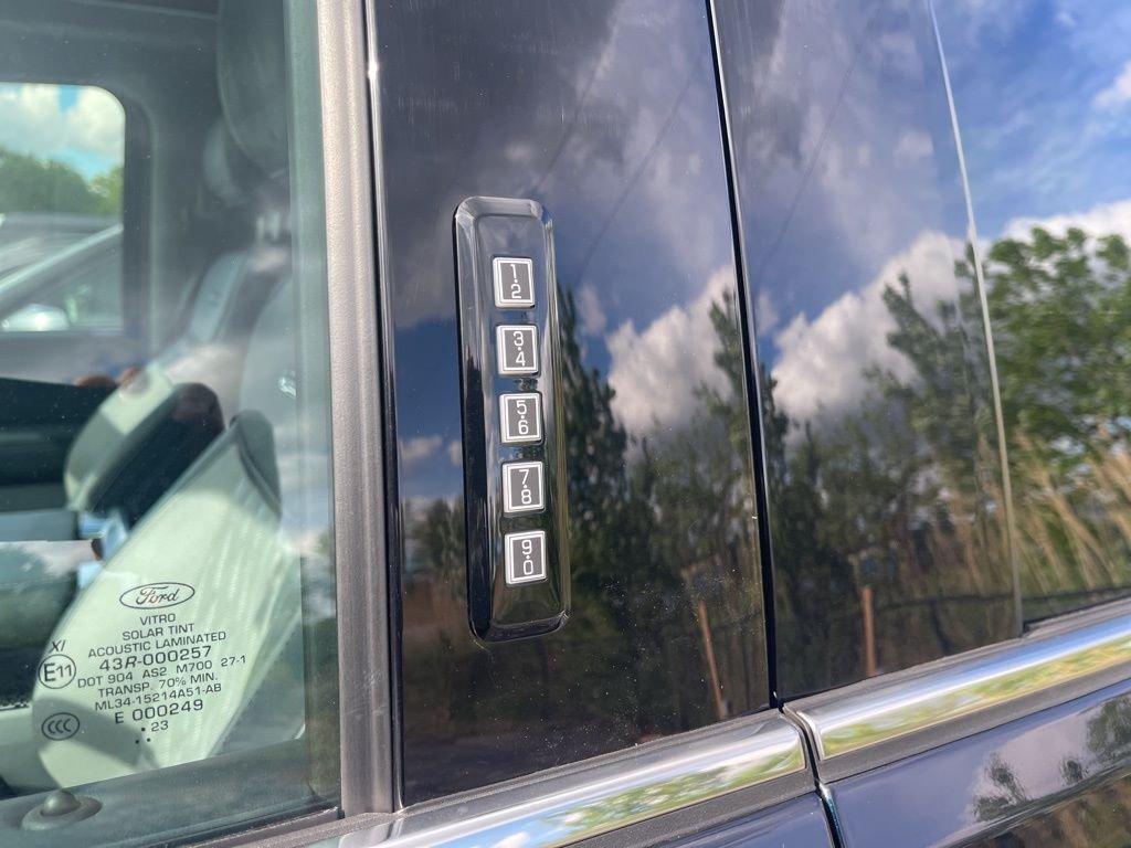 FORD F-150 LIMITED - 9