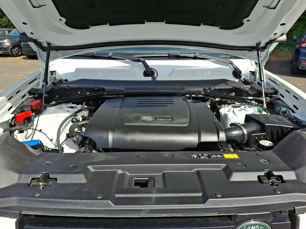 2023 LAND Rover DEFENDER 90 S 缩略图 28