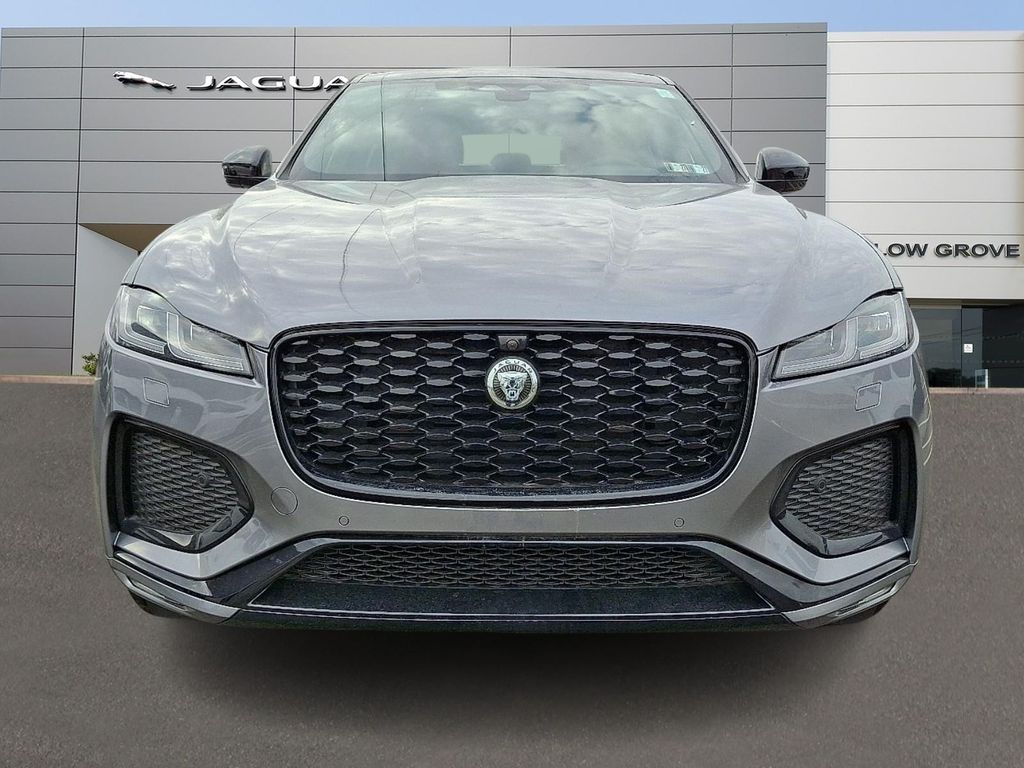 صورة 8 لـ 2026 JAGUAR F-PACE R-DYNAMIC S P250 AWD AUTOMATIC