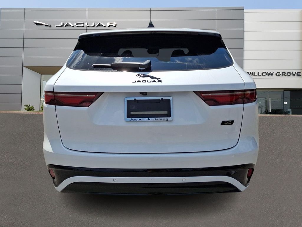 صورة 7 لـ 2026 Jaguar F-PACE R-DYNAMIC S P250 AWD AUTOMATIC