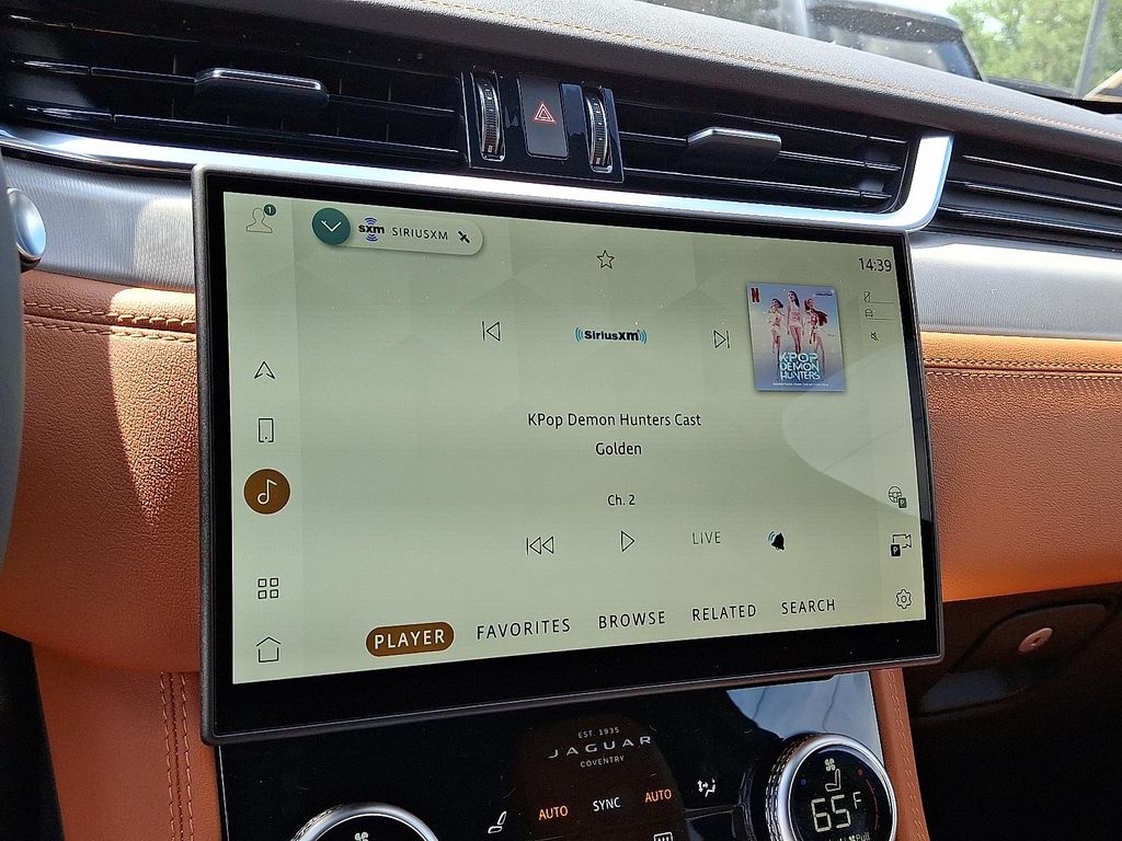 صورة مصغرة 12 لـ 2026 Jaguar F-PACE R-DYNAMIC S P250 AWD AUTOMATIC