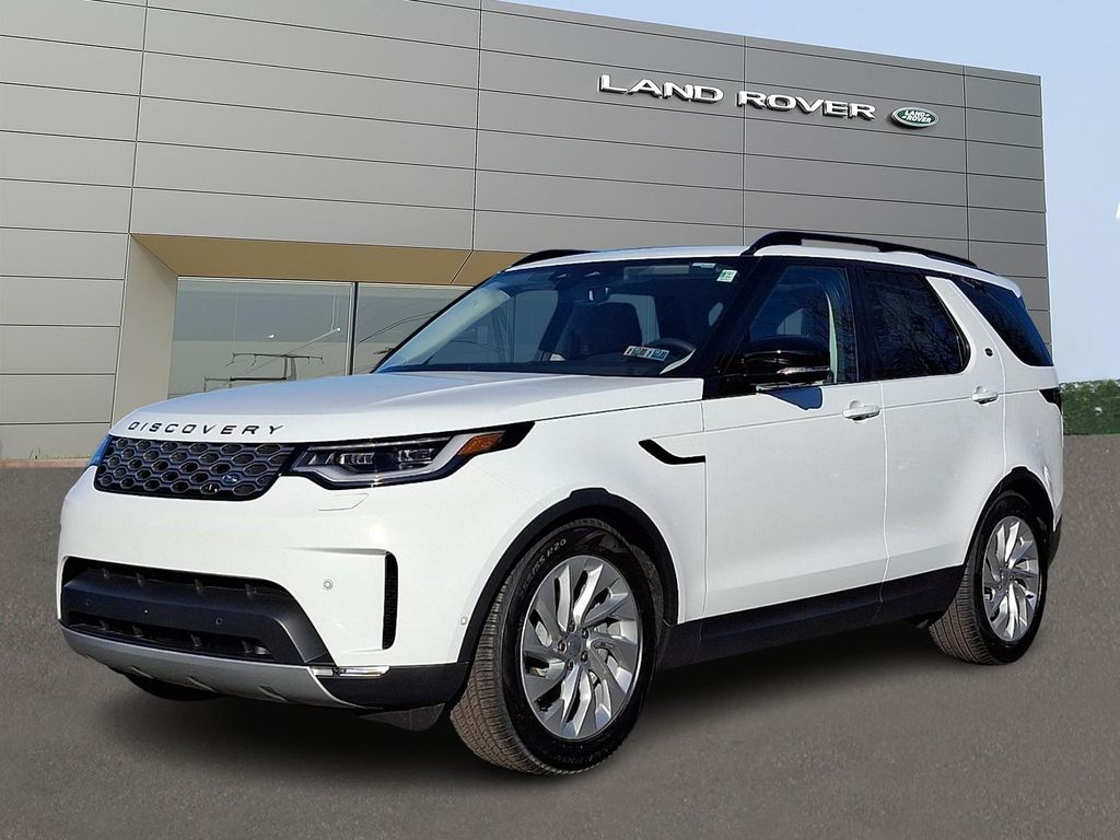 New 2026 Land Rover Discovery S