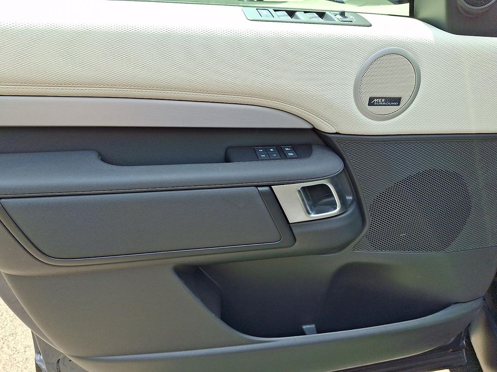 صورة مصغرة 13 لـ 2025 LAND Rover DISCOVERY P360 DYNAMIC SE