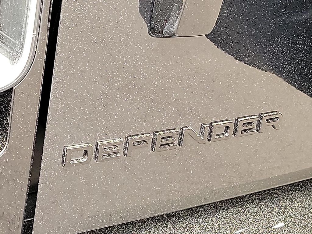 صورة مصغرة 21 لـ 2023 LAND Rover DEFENDER 110 X