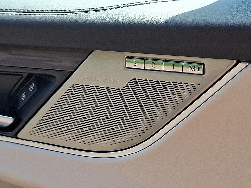 صورة مصغرة 23 لـ 2023 Jaguar F-PACE S P250 AWD AUTOMATIC