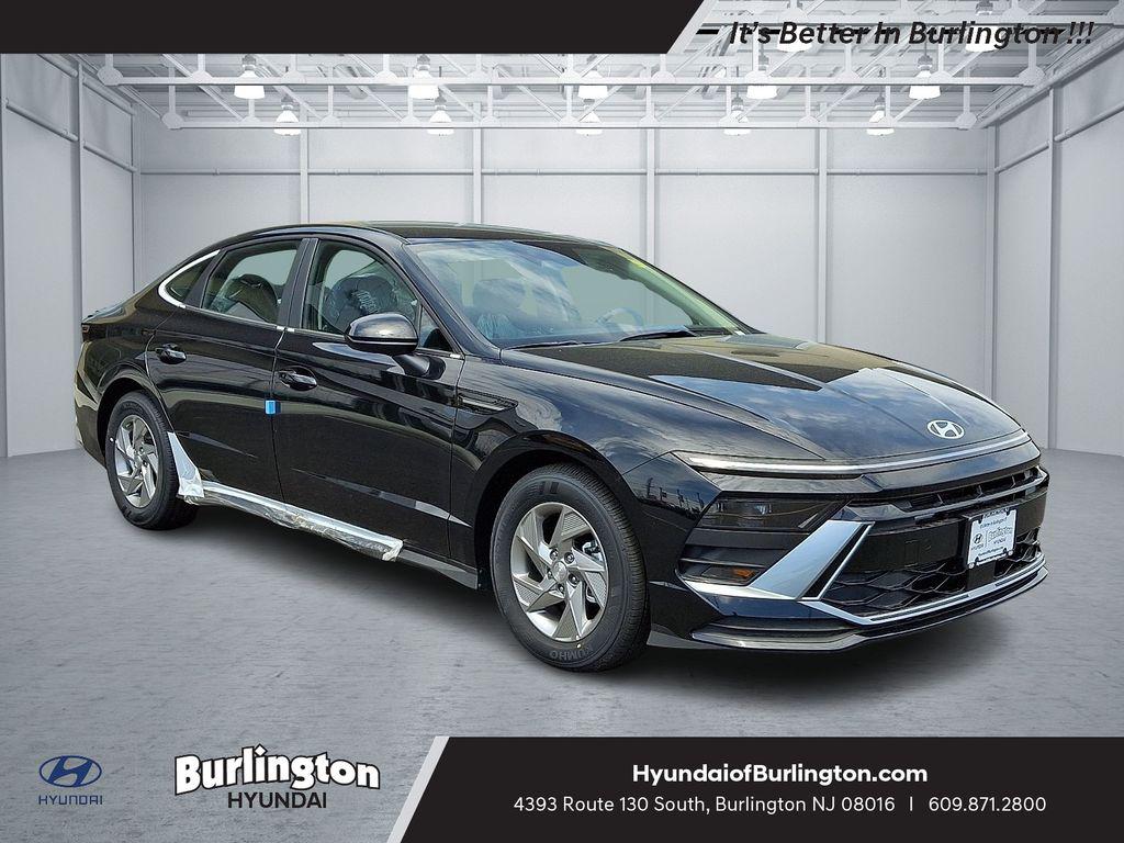 New 2026 Hyundai SONATA SE
