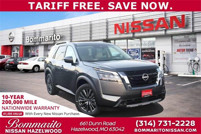 New 2025 Nissan Pathfinder SL 4WD