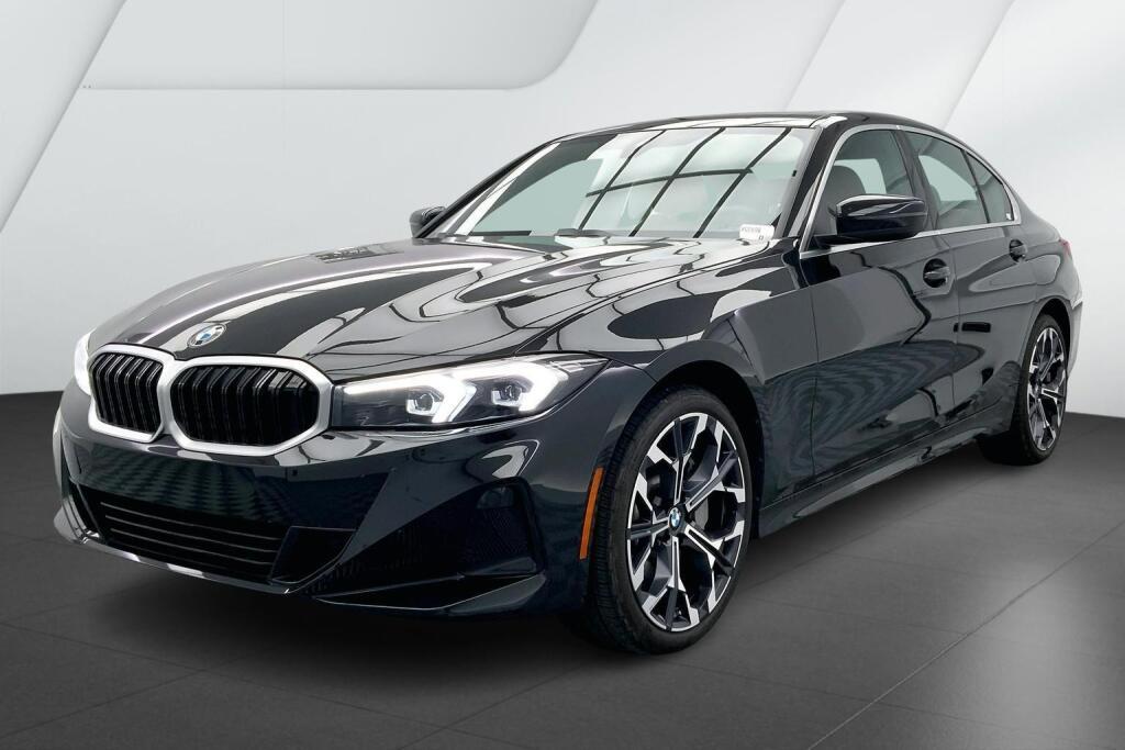 New 2025 BMW 330 i xDrive