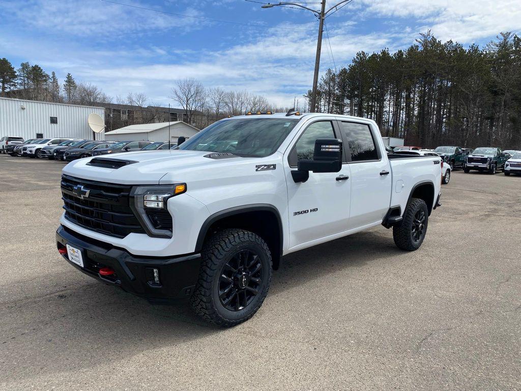 New 2026 Chevrolet Silverado 3500 LT