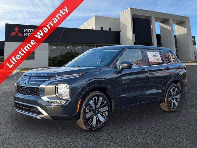 New 2025 Mitsubishi Outlander SE