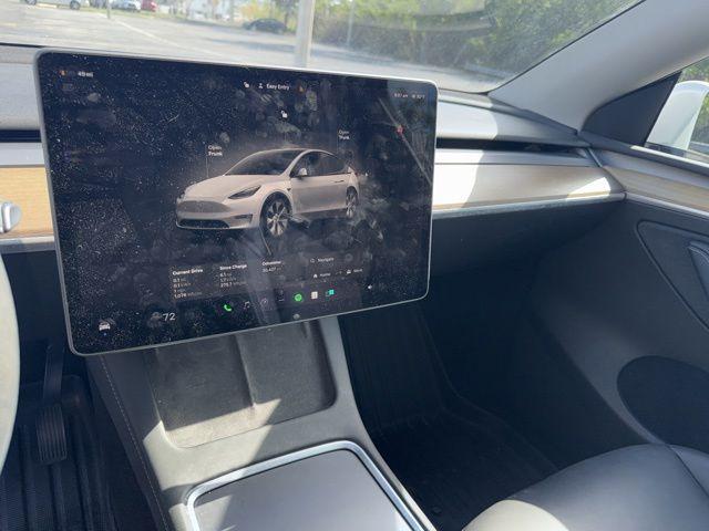 TESLA MODEL Y LONG RANGE - 10
