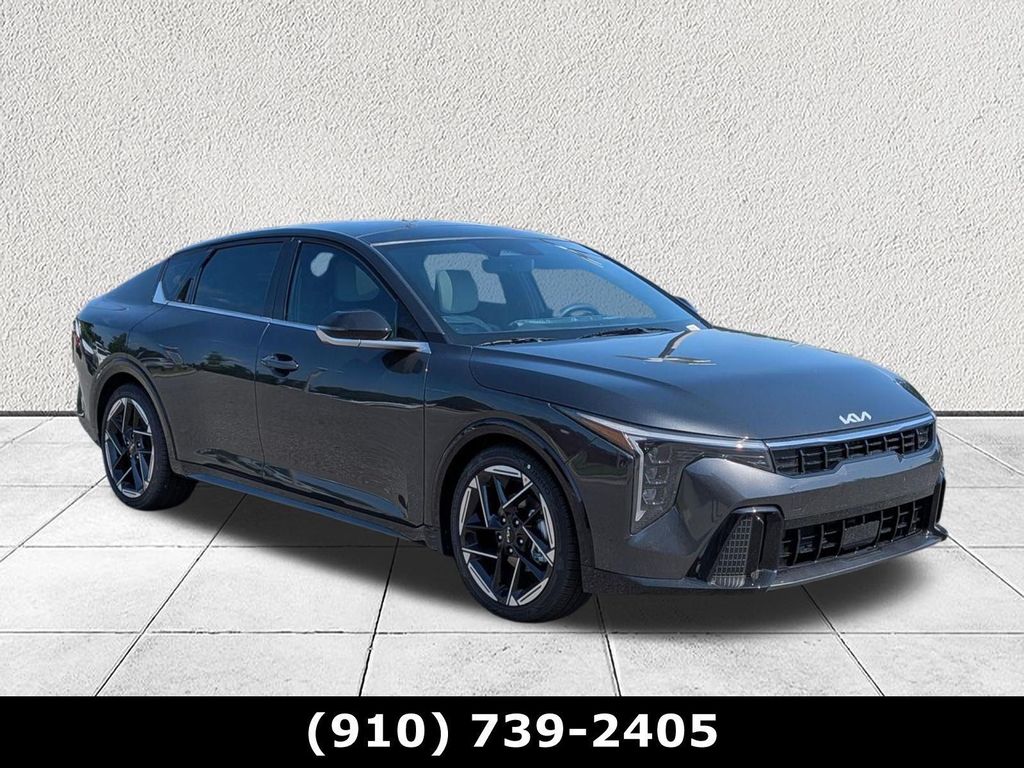 New 2026 Kia K4 GT-Line