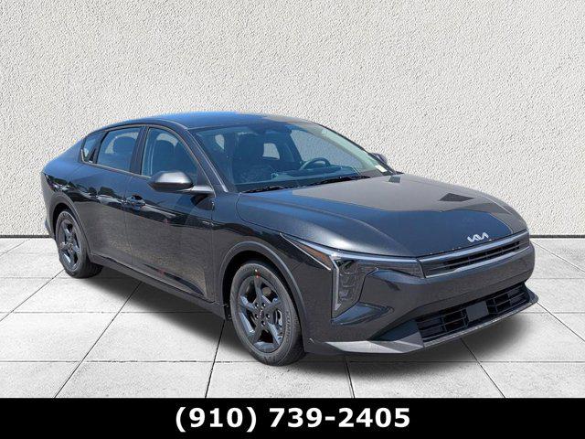 New 2026 Kia K4 LXS