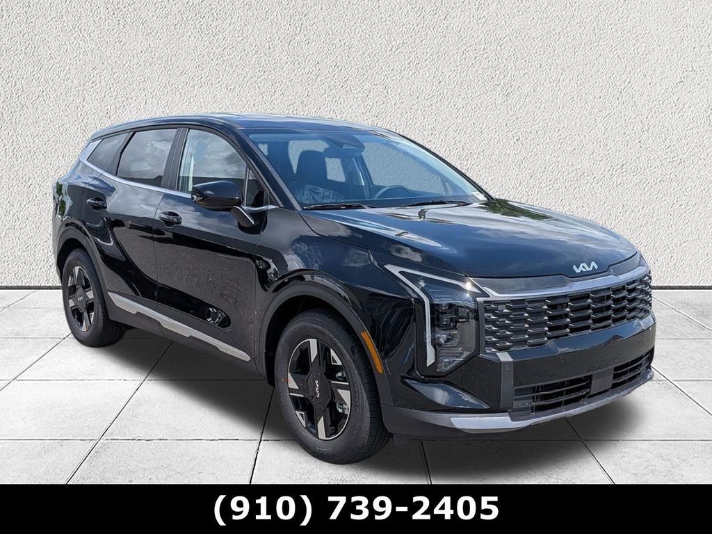 New 2026 Kia Sportage LX
