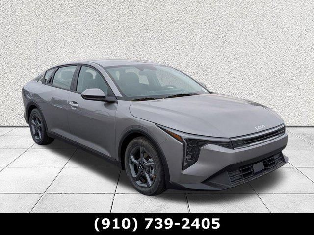 New 2026 Kia K4 LXS