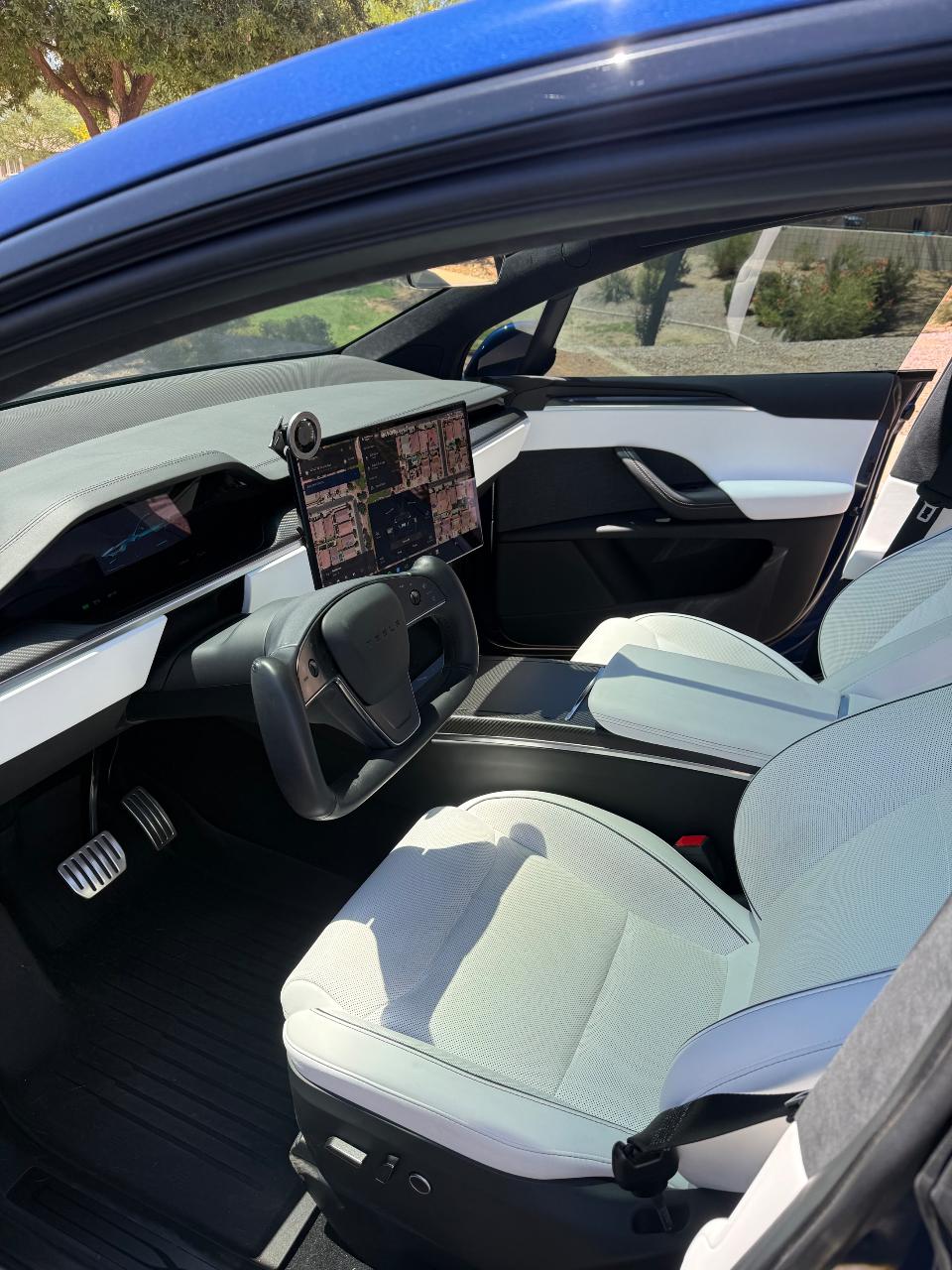 صورة 7 لـ 2023 Tesla MODEL X PLAID