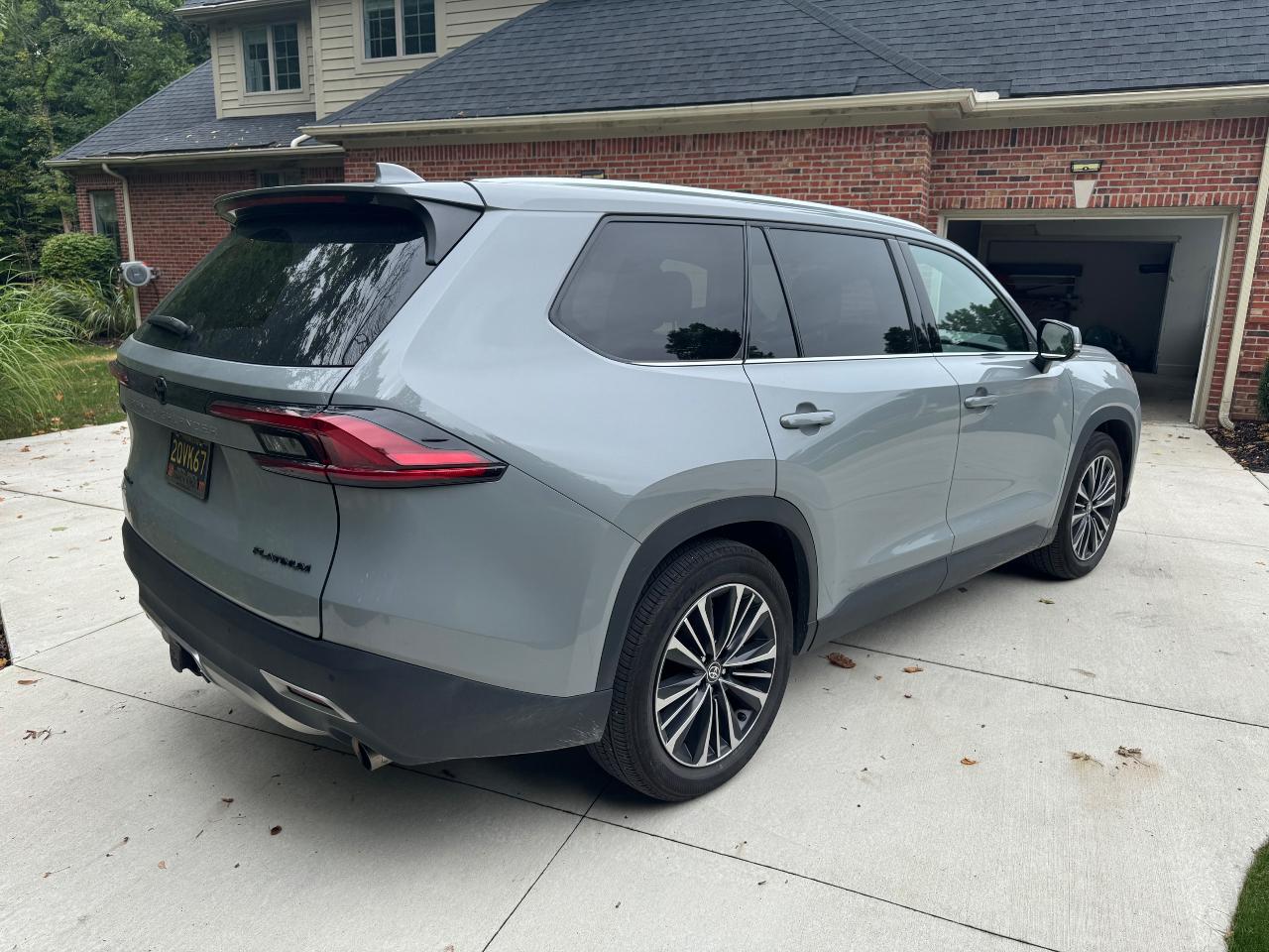 2025 Toyota GRAND HIGHLANDER HYBRID MAX PLATINUM 照片 3