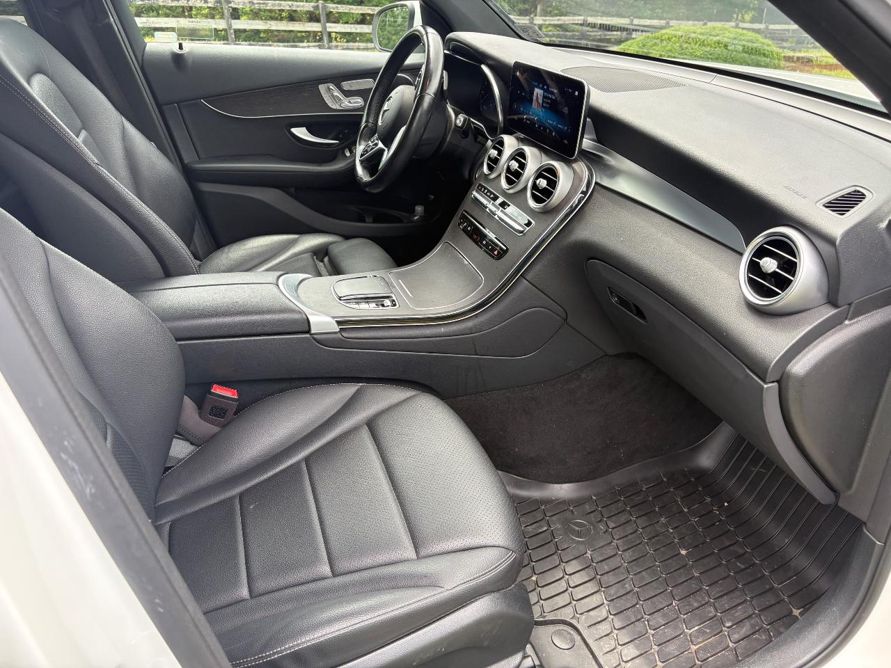 2022 Mercedes-BENZ GLC thumbnail 12