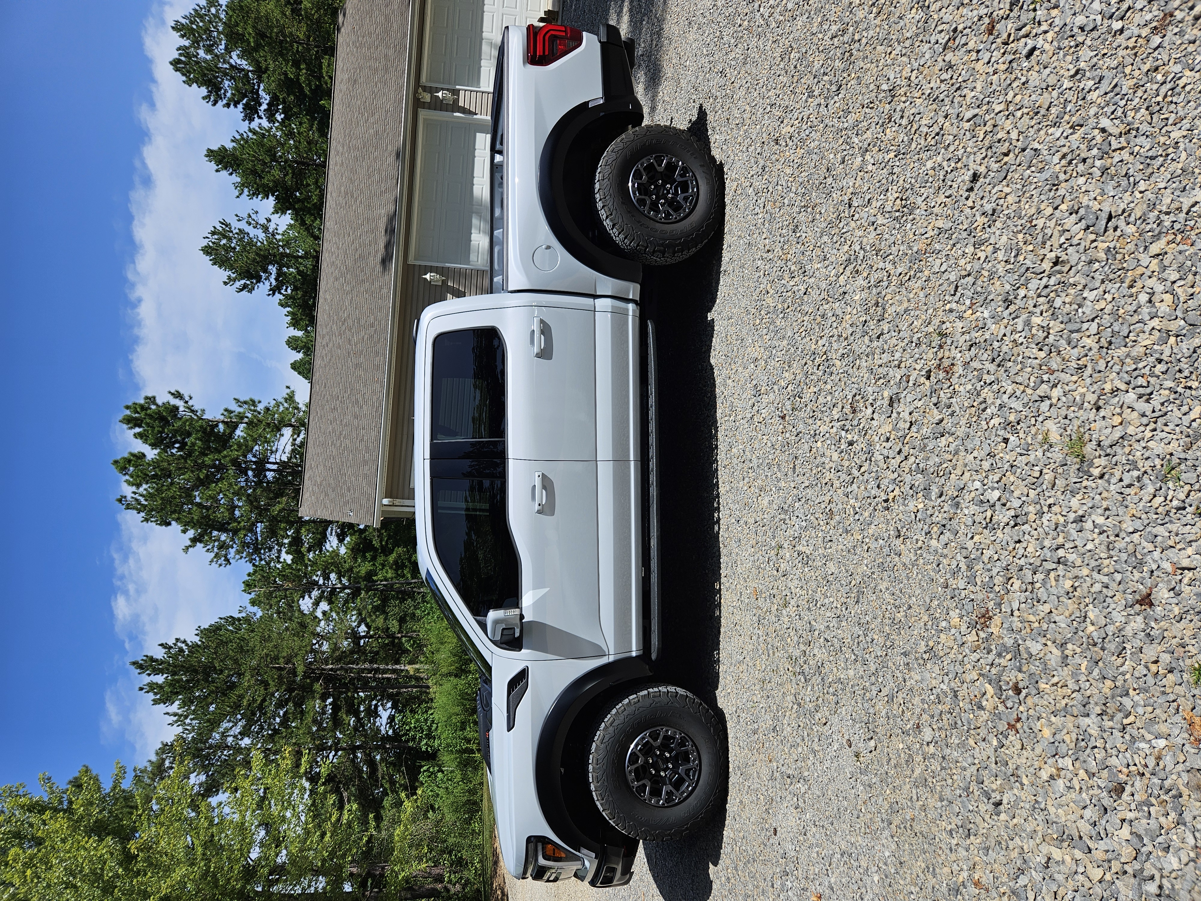 2025 FORD F-150 RAPTOR — фото 3
