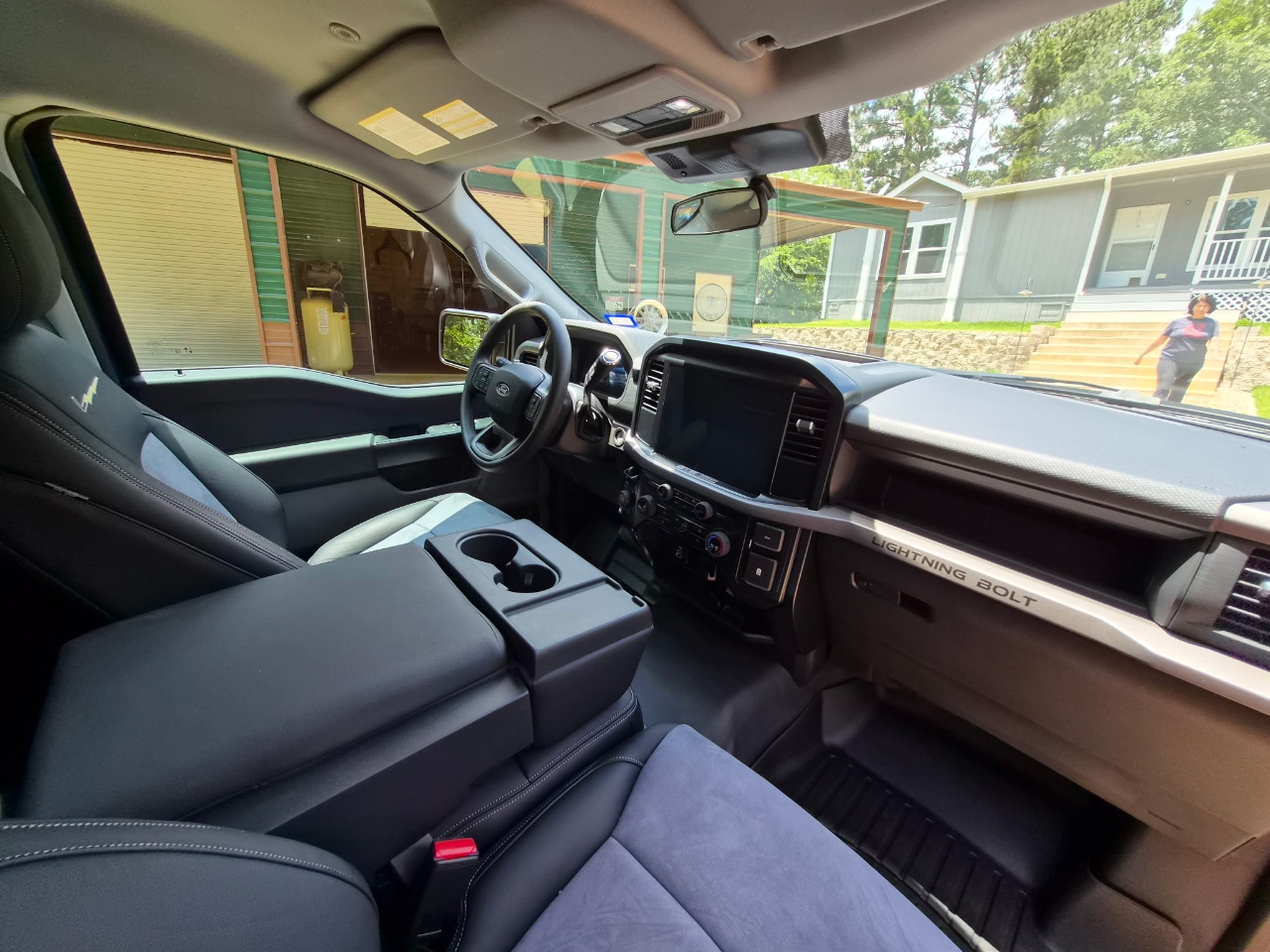 صورة مصغرة 11 لـ 2025 FORD F-150 XL