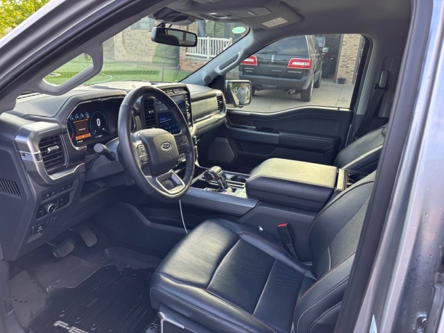 FORD F-150 LARIAT - 6