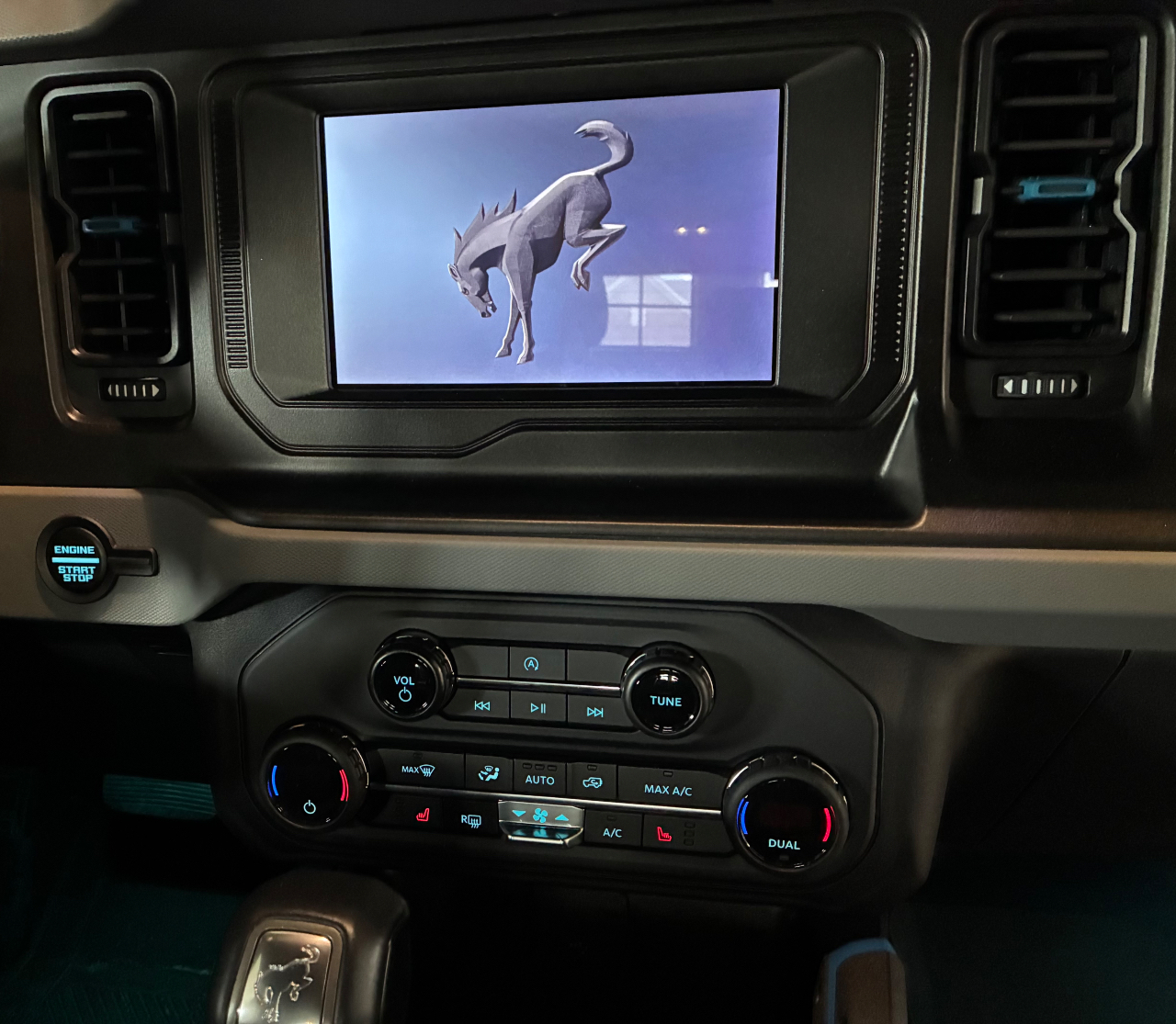 FORD BRONCO - 2