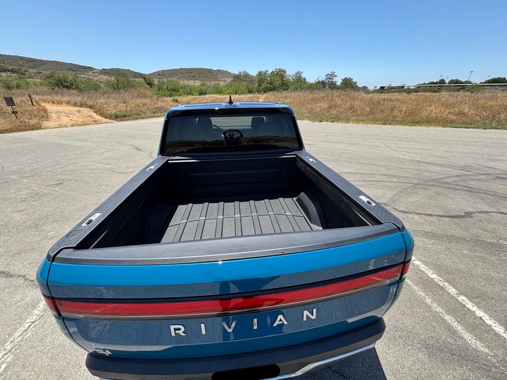 2022 Rivian R1T ADVENTURE PACKAGE — миниатюра 25