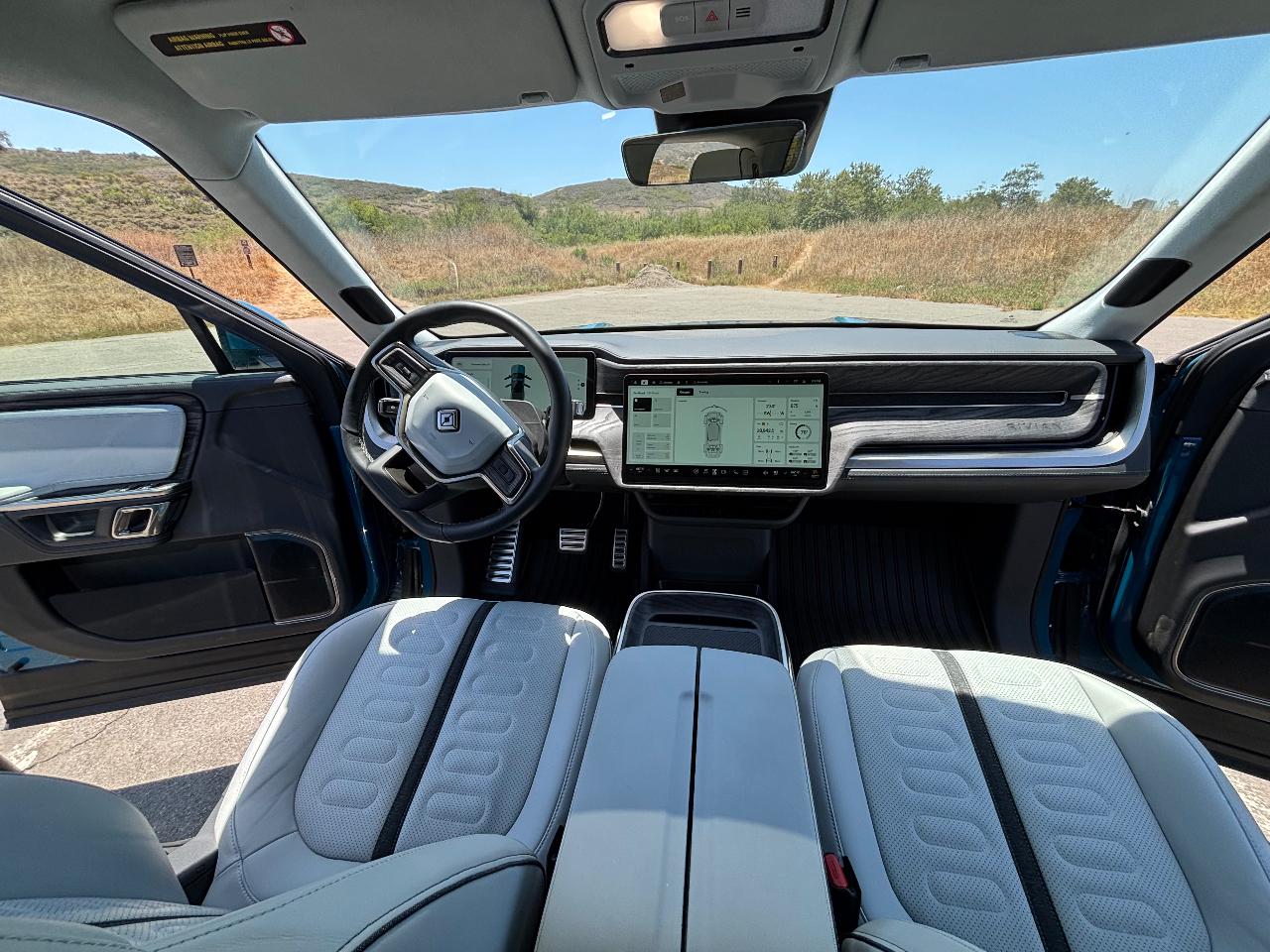 2022 Rivian R1T ADVENTURE PACKAGE — фото 9